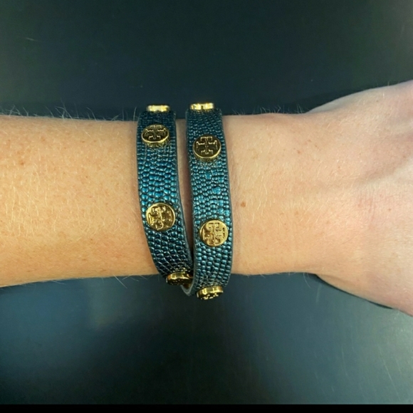 Tory Burch Metallic Leather Cuff Stunning!! - Picture 5 of 7